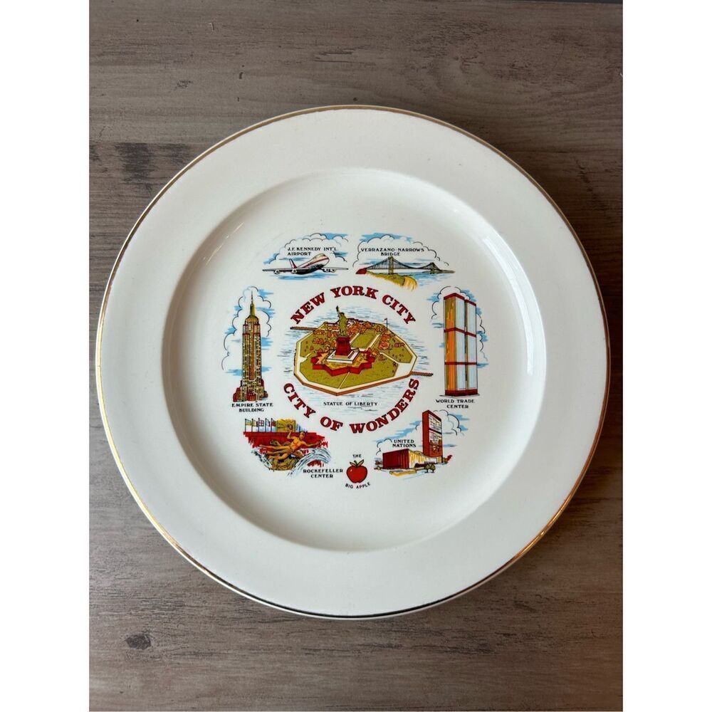 Vintage New York City Decorative Plate Twin Towers Memory